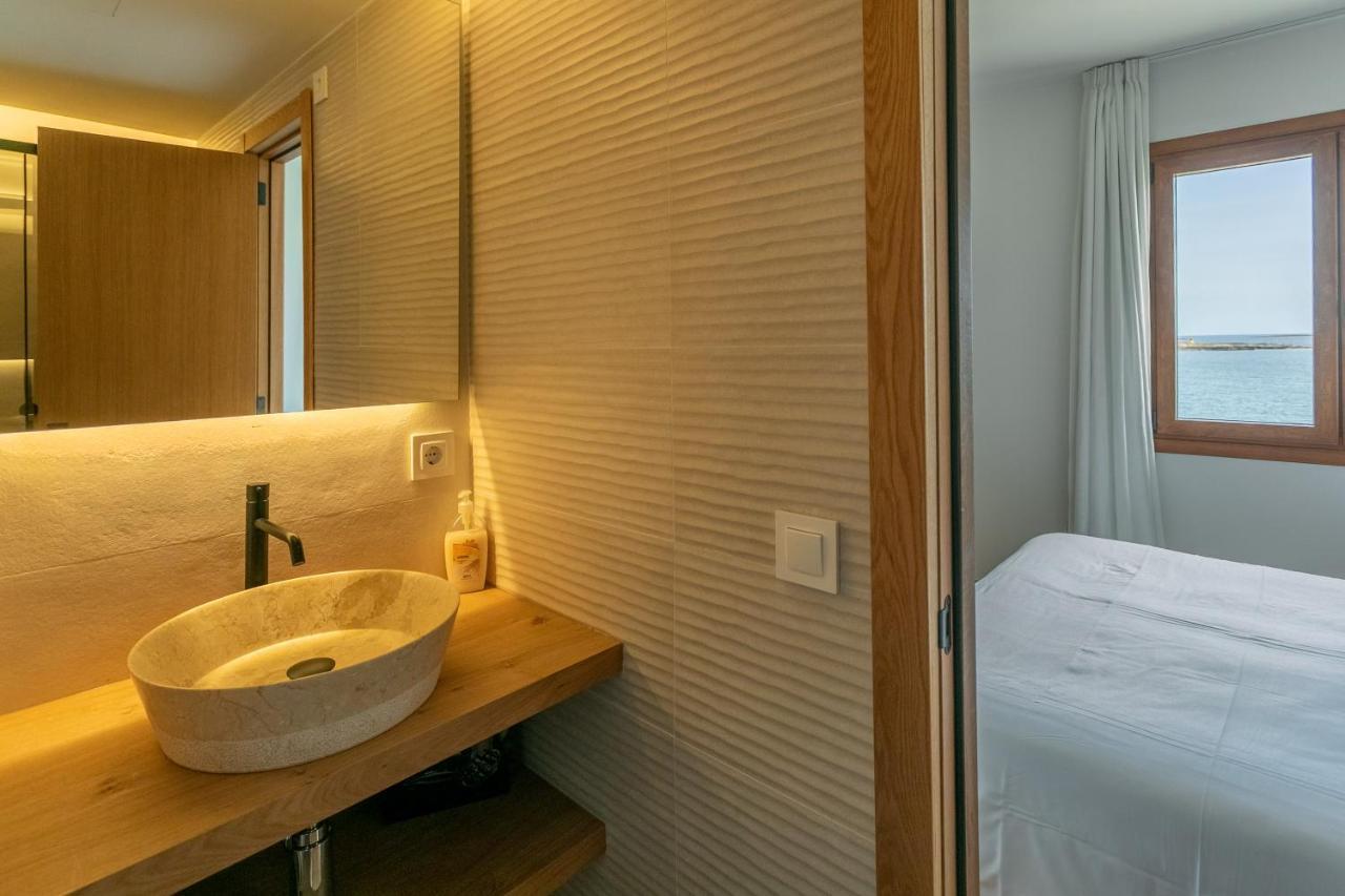 Beachfront Holiday Apartment Lotja 7 - Grupo Berna Colonia de Sant Jordi Екстер'єр фото