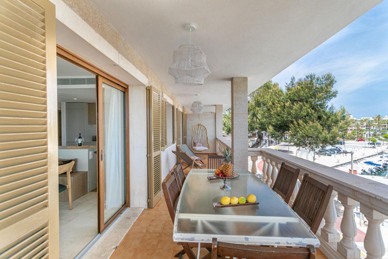 Beachfront Holiday Apartment Lotja 7 - Grupo Berna Colonia de Sant Jordi Екстер'єр фото